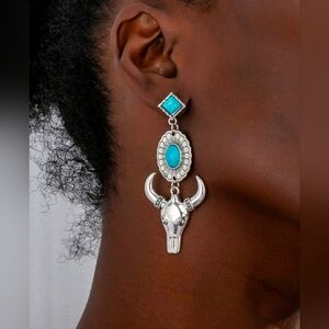 Western Faux Turquoise & Silver Bull Skull Earrings Boho/Navajo/Coastal Cowgirl